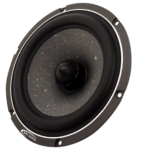 El ARC Audio AS600 es un altavoz negro redondo con un cono central y cuatro orificios de montaje, perfecto como controlador de graves medios de 5 en su sistema DSP.