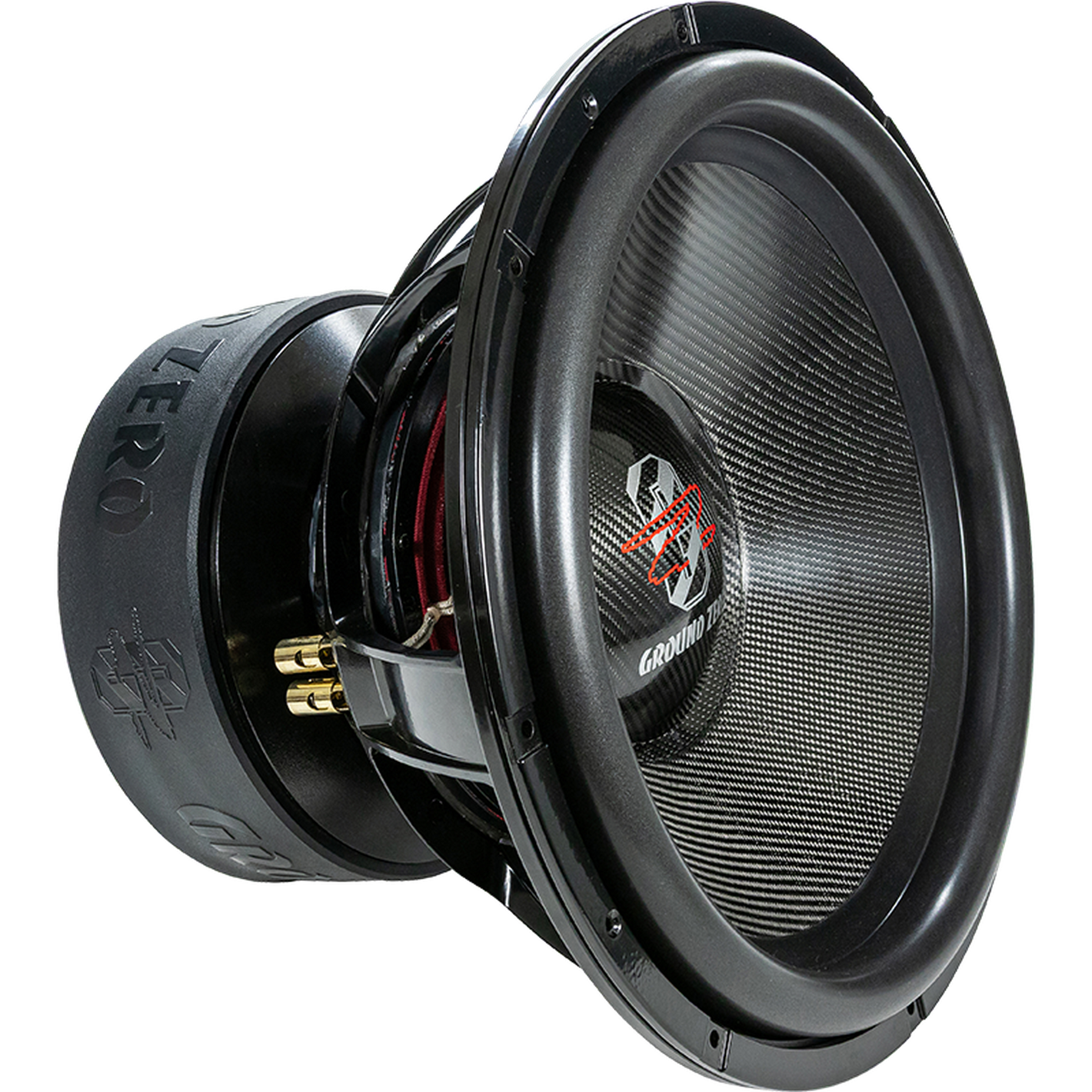 El Ground Zero Plutonium GZPW 18C es un subwoofer de 18 pulgadas con cono de fibra de carbono, estructura metálica, cableado visible y 6000 W de potencia RMS.
