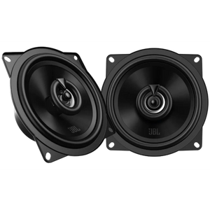 Zwei JBL STAGE2 55F-Lautsprecher sind nebeneinander abgebildet; jeder verfügt über eine runde Membran und einen zentral angeordneten Hochtöner und ist vor einem weißen Hintergrund zu sehen.