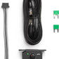 Das JBL STAGE GT 50011 Verstärker-Fernbedienungsset enthält einen schwarzen Drehregler, zwei grüne Sicherungen, ein langes schwarzes Kabel und ein graues Flachsteckerkabel.