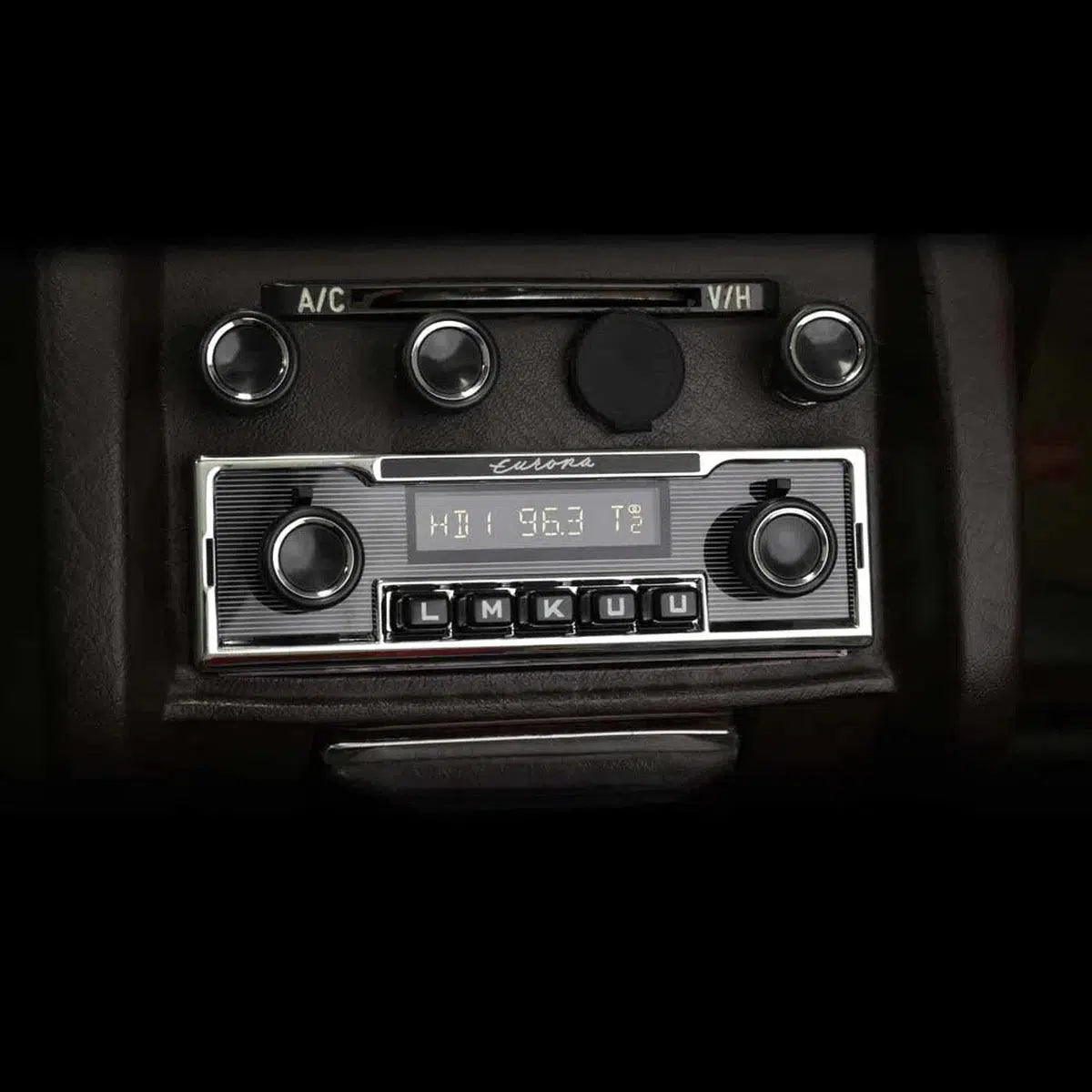 Retrosound-Face-Europa-1-DIN Autoradio-Masori.de