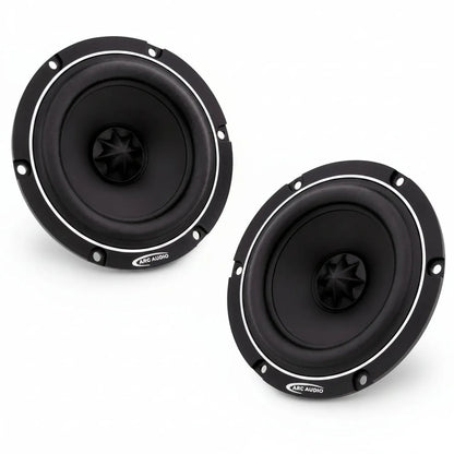 Due diffusori audio per auto ARC Audio RS 4.0 neri e rotondi da 4 su sfondo bianco.