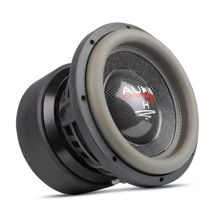 El Audio System Helon H 10 EVO es un subwoofer SPL negro de 10 pulgadas para coche con borde gris, centro de fibra de carbono y detalles rojos, que se muestra sobre fondo blanco.