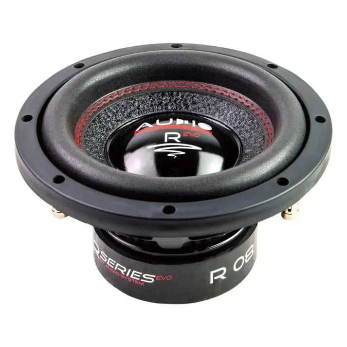 El Audio System R 12 EVO es un subwoofer negro de 12 con un amplio borde de goma, costuras rojas y la marca R 12 EVO en el cono y la base.