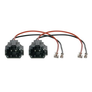 Zwei schwarze Audison CN WIRE ADAPT. 12 Hyundai 2-Pin-Stecker mit rot-schwarzen Kabeln und Metallklemmen, abgebildet auf weißem Hintergrund. 2er-Set.
