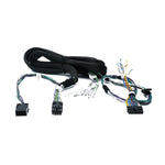 LAudison Prima AP EXT 260 4CH è un cablaggio a spirale con connettori neri e estremità dei fili colorate, perfetto come accessorio per amplificatori, raffigurato su sfondo bianco.