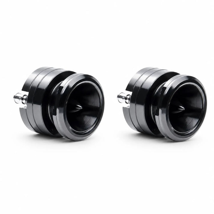 Deux Tweeters Bullet VO-B3A en métal noir et cylindrique, avec des centres en forme dentonnoir, sont placés côte à côte sur un fond blanc.