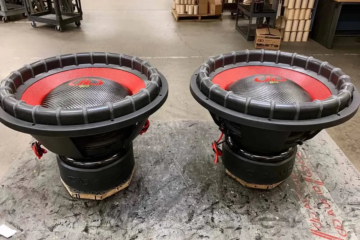 dd-custom-colors-made-in-usa-subwoofers-65-7849fca7_1
