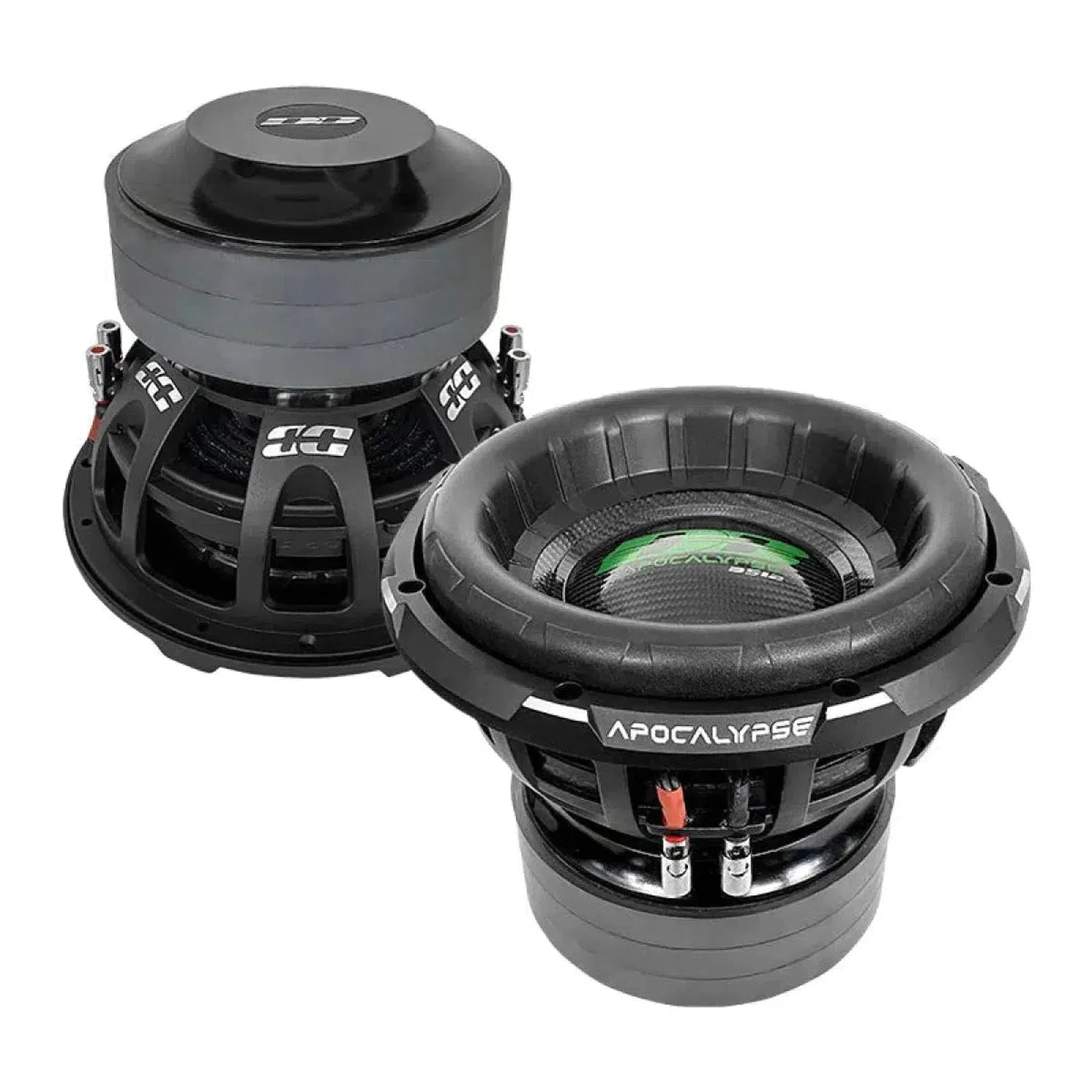 Deux subwoofers noirs Deaf Bonce Apocalypse DB-3512R 12 : lun avec un logo vert, lautre avec des bornes. Chacun délivre une puissance de 3500 W RMS.