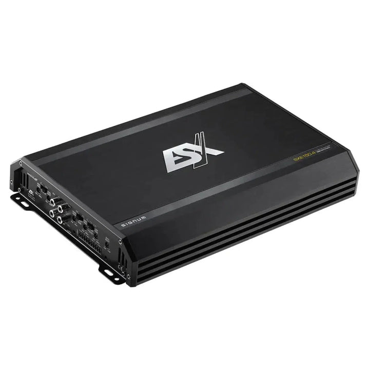 Un amplificatore a 4 canali ESX Signum SXE150.4 nero con logo argentato e porte multiple, mostrato angolato su sfondo bianco.