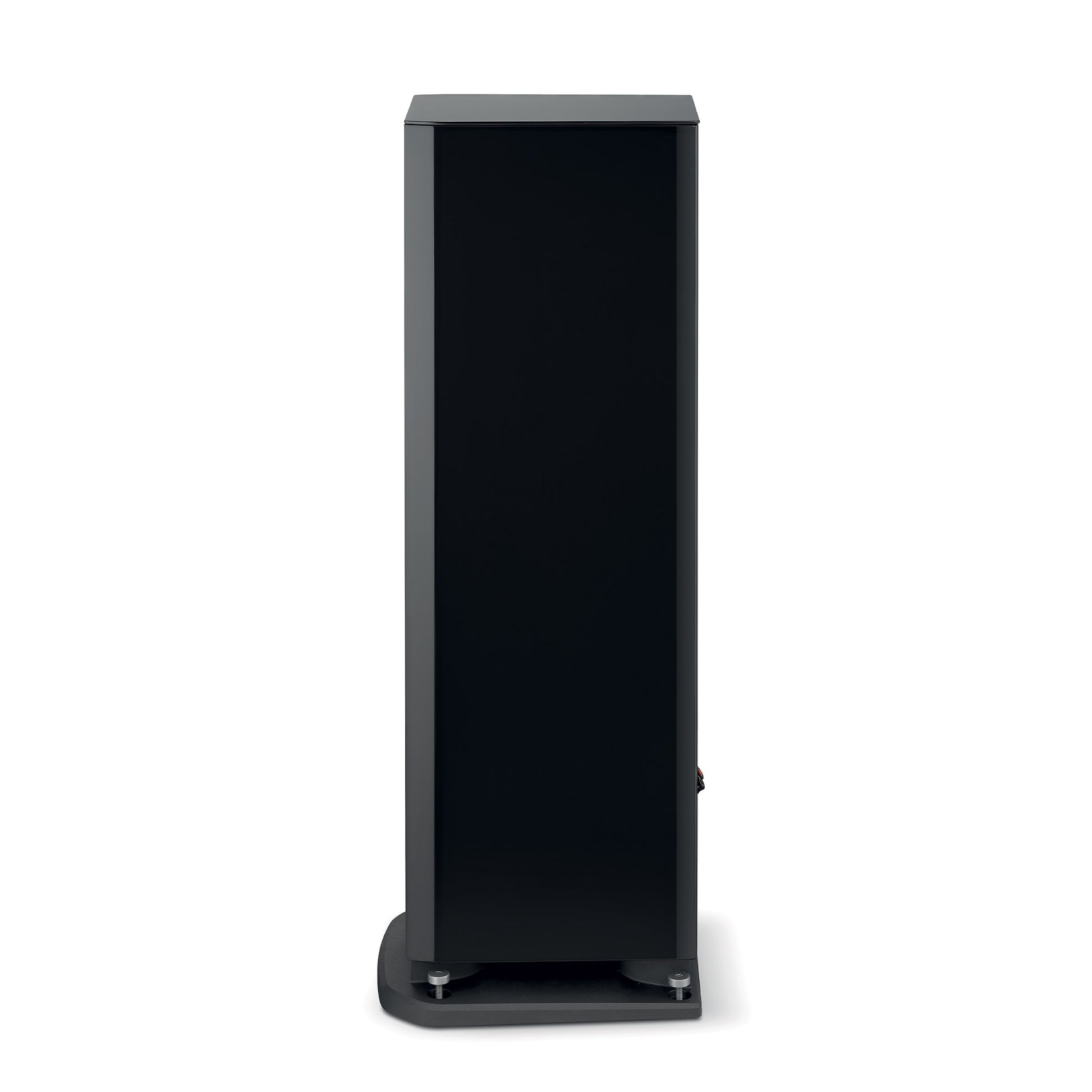 Alto diffusore Hi-Fi Focal ARIA EVO X N°2, di forma rettangolare e di colore nero, con pannello frontale liscio e piedini argentati, visto di lato su sfondo bianco.