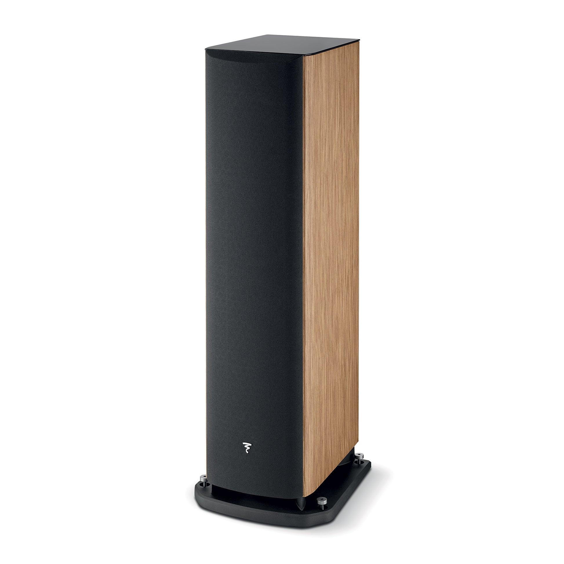 El Focal ARIA EVO X N°4 es un altavoz alto de 3 vías con frontal negro, laterales de madera clara y una estable base negra para un potente sonido bass-reflex.