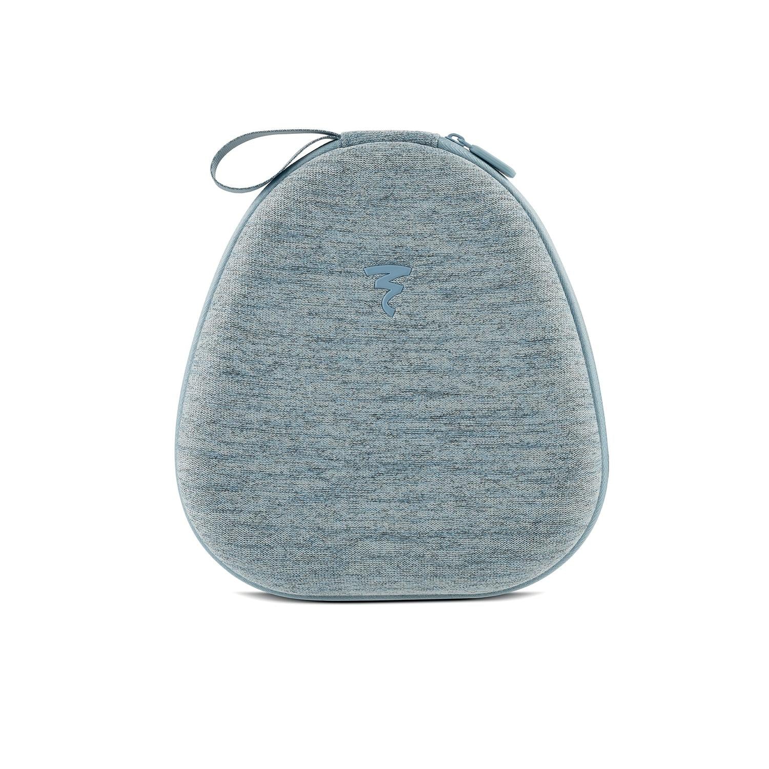 Light blue, teardrop-shaped soft case with zipper and handle for Focal Azurys—stylish protection for your closed-back headphones.