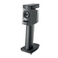 El Focal Diablo Utopia Colour Evo es un elegante y moderno Kompaktlautsprecher negro con soporte, woofer y tweeter visibles, que ofrece un sonido Hifi de alta calidad.