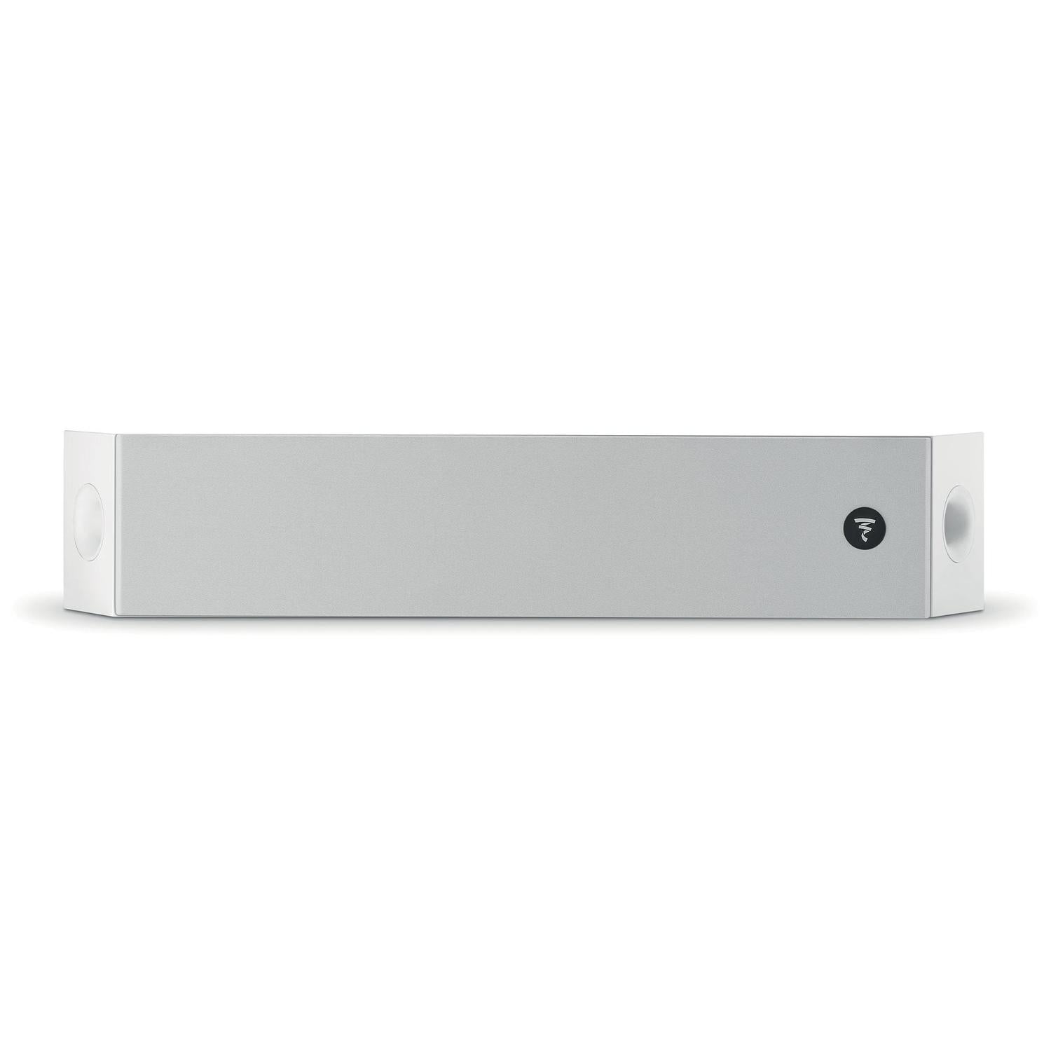 La Focal OnWall 301 es una barra de sonido blanca rectangular con un diseño minimalista y un pequeño logotipo circular en la parte frontal derecha.