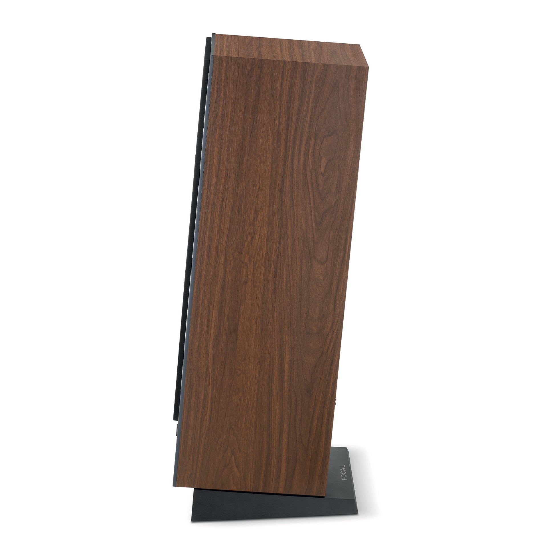 Il Focal Theva N°3 è un diffusore da pavimento alto e rettangolare con finitura a venature di legno che poggia su una base nera vista laterale.