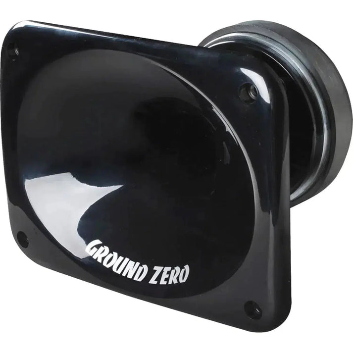 Le Ground Zero Competition GZCT 5000SPL-B est un tweeter à pavillon noir à façade carrée avec un dos arrondi et le logo blanc de la marque sur la face avant.