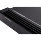 Close-up van een 1-kanaals versterker uit de 49WXA36001 serie van Kicker, met de naam WARHORSE, met elegante ventilatiesleuven, modern ontwerp en 3.600 watt RMS vermogen.