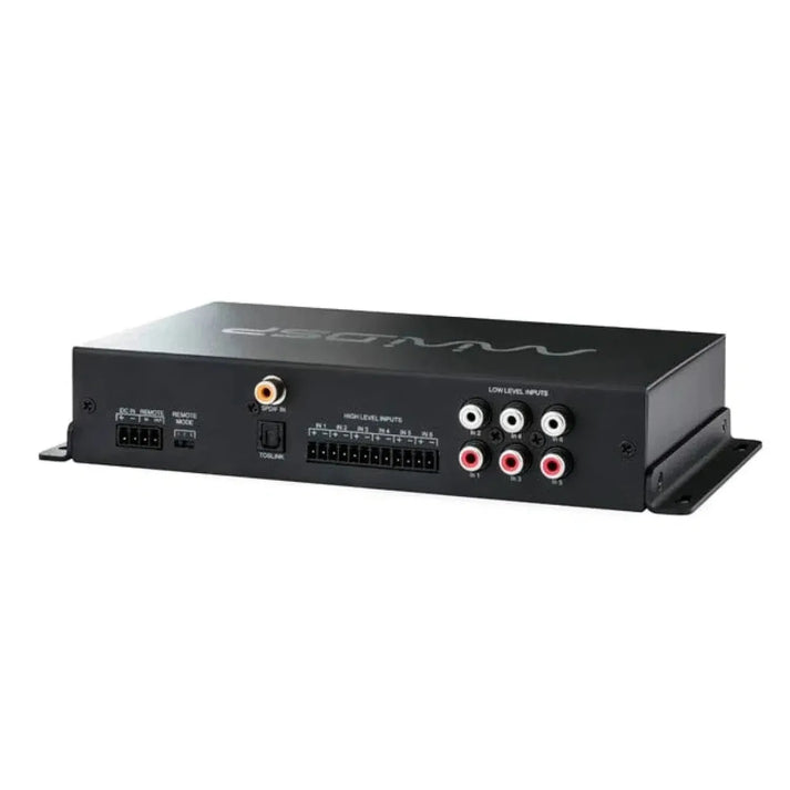 Le miniDSP C-DSP 8x12 V2.0 est un processeur audio de voiture haut de gamme de couleur noire, doté de prises RCA, de bornes de câblage et dun convertisseur 32 bits à lavant.