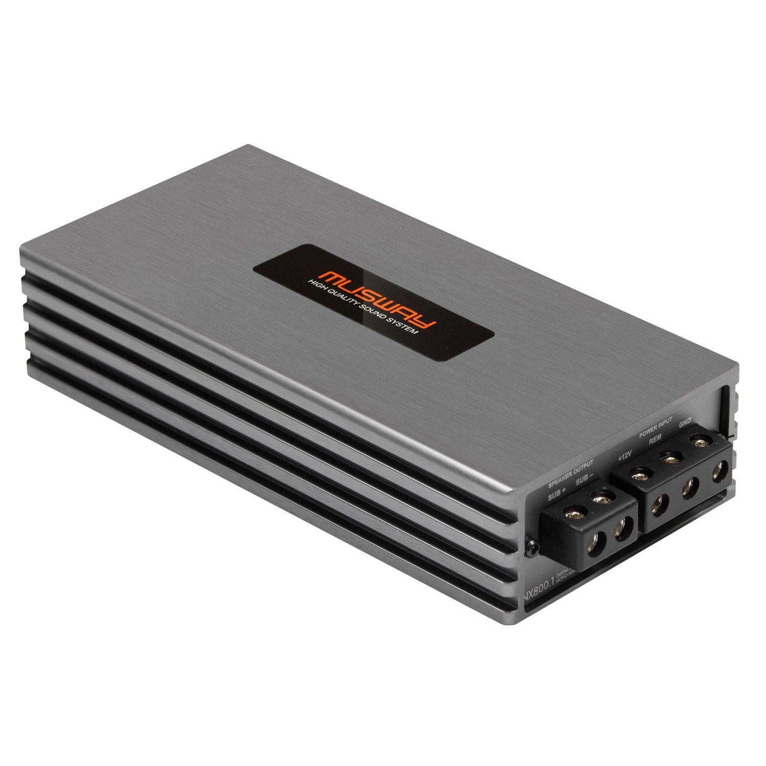 Musway NX800.1: amplificatore monocanale di forma rettangolare, color argento, con scanalature laterali nere, quattro aperture frontali, 800 W RMS.