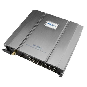 El Rebec RPX-B812 es un amplificador DSP plateado con múltiples puertos de entrada/salida, Bluetooth 5.4 y el logotipo de Rebec visible en la parte superior.