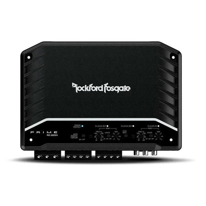 El amplificador Rockford Fosgate Prime R2-300X4 negro de 4 canales de clase D cuenta con mandos de control, puertos de entrada/salida y un logotipo blanco en el panel frontal.