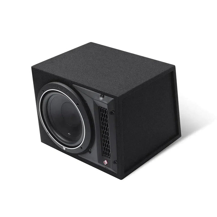 El Rockford Fosgate Punch P1-1X10 es un subwoofer negro de 10 con un driver redondo plateado, rejilla ventilada, 250W RMS, en un recinto rectangular sobre blanco.