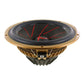 Primo piano di un subwoofer Scanspeak Automotive Gold 16W/4538G05 da 6,5 con cono nero e accenti rossi, ripreso su uno sfondo bianco.