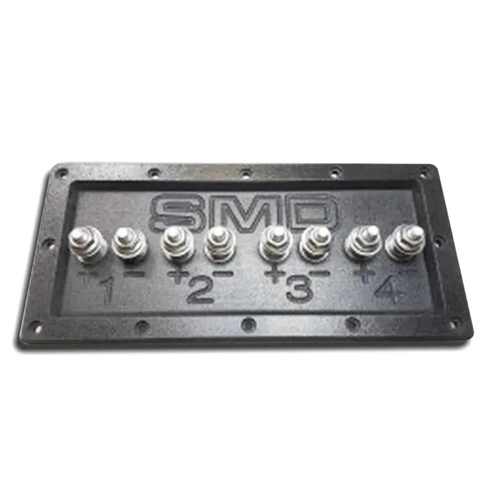 The SMD Heavy Duty 4-fach Terminal is a black panel with eight stainless steel posts for 4 subwoofers, labeled 1, +2, -2, +3, -3, +4, -4.