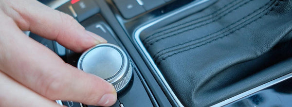 Systèmes hi-fi de voiture pour débutants – conseils pratiques et conseils d'experts