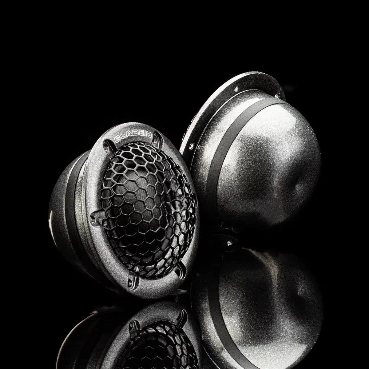 Gladen-Aerospace 28-dome tweeter-Masori.de