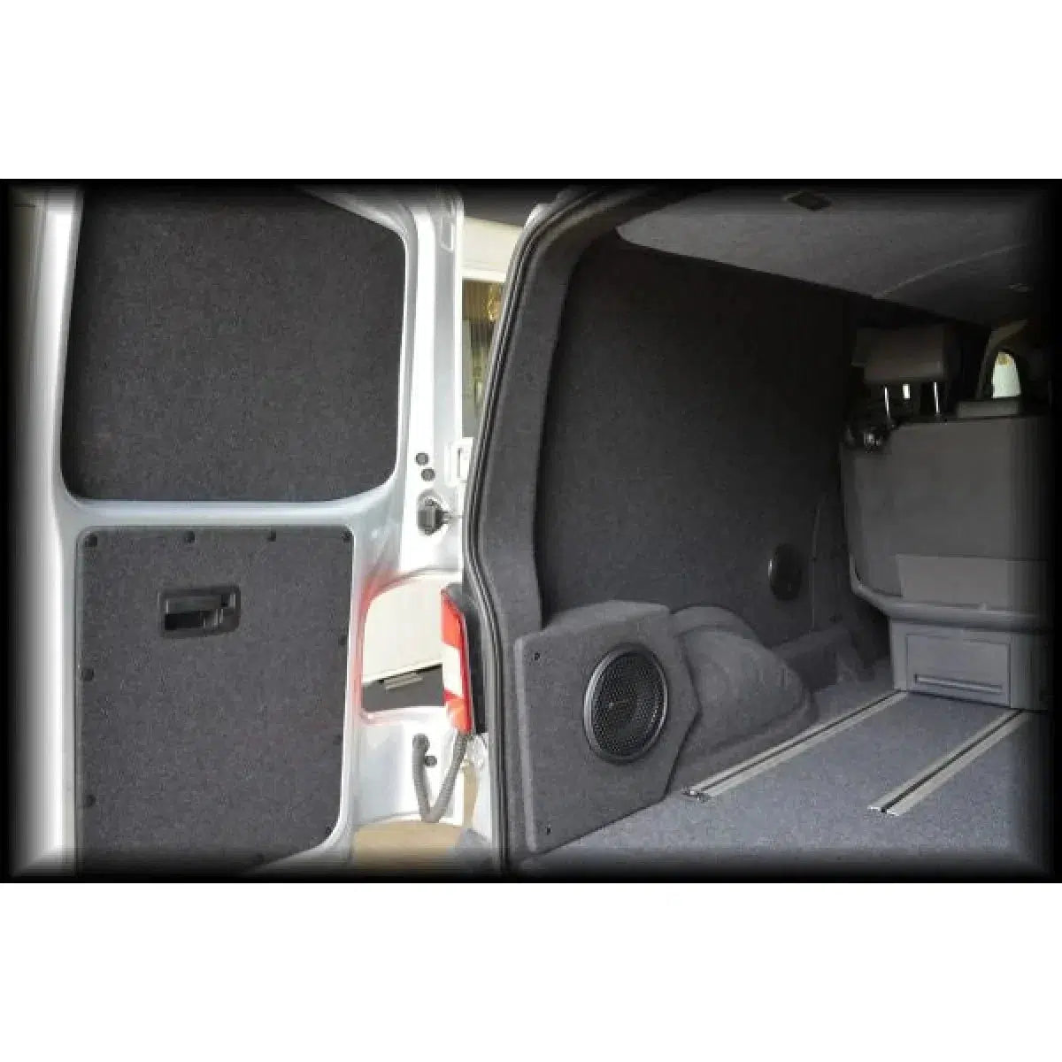 Masori-G10-15 VW T5 wheel arch R-VW subwoofer enclosure-Masori.de