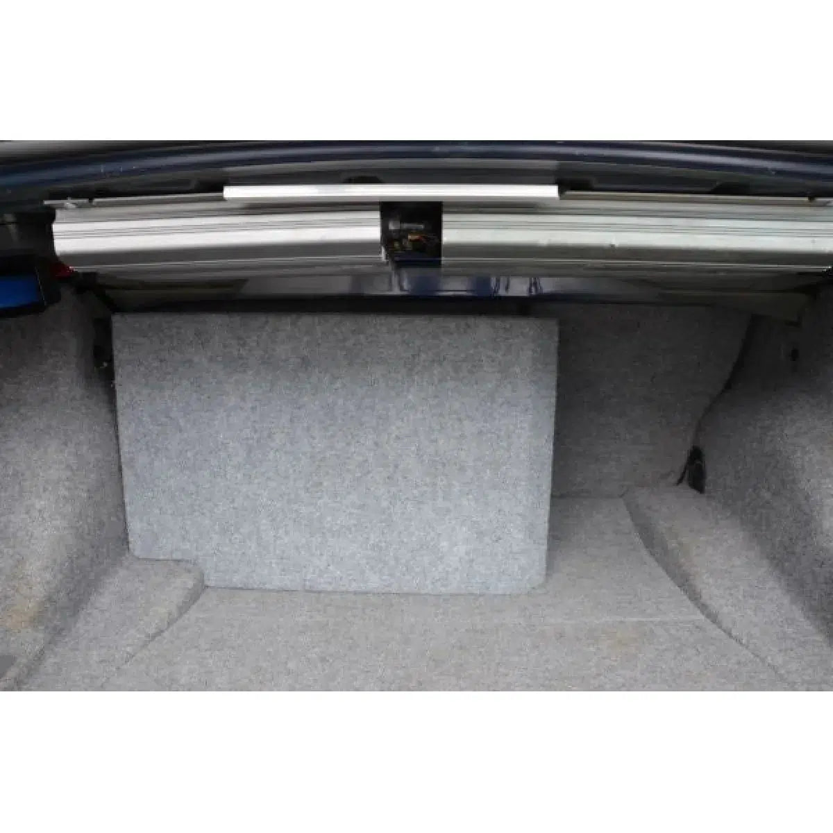 Masori-G12-30 BMW 3 E90 E92-BMW-Subwoofer-Enclosure-Masori.de