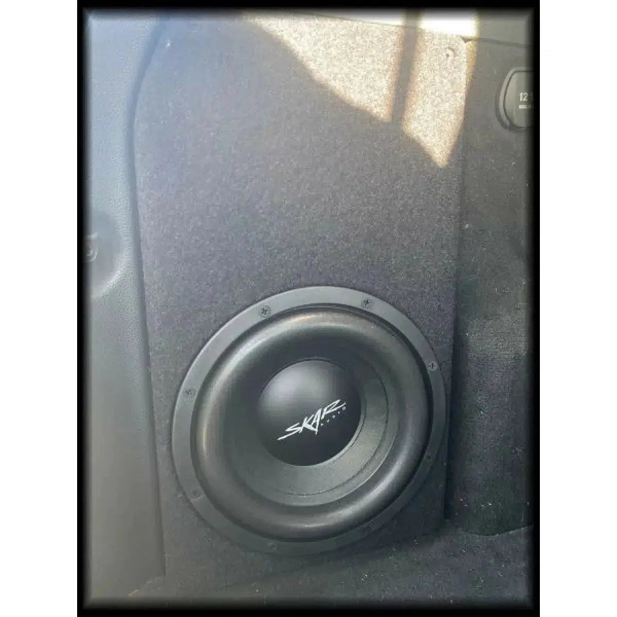 Masori-G8-8 Mercedes GLK-Mercedes-Subwoofer-Enclosure-Masori.de