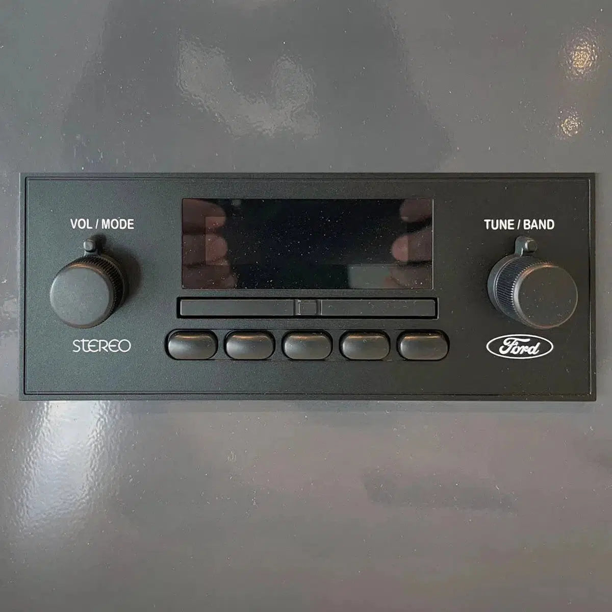 Retrosound-Face-Dallas-1-DIN car radio-Masori.de