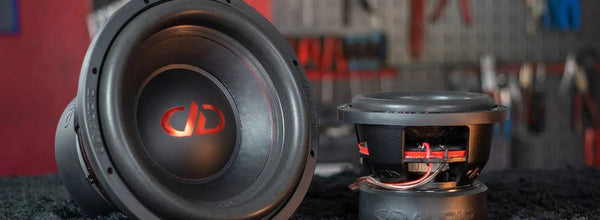 Les basses parfaites dans la voiture - Comment choisir le subwoofer optimal