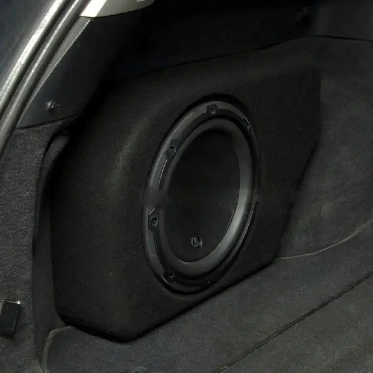 Masori-G10-15 Ford Mondeo Mk3 Estate-Ford-Subwoofer-Enclosure-Masori.de