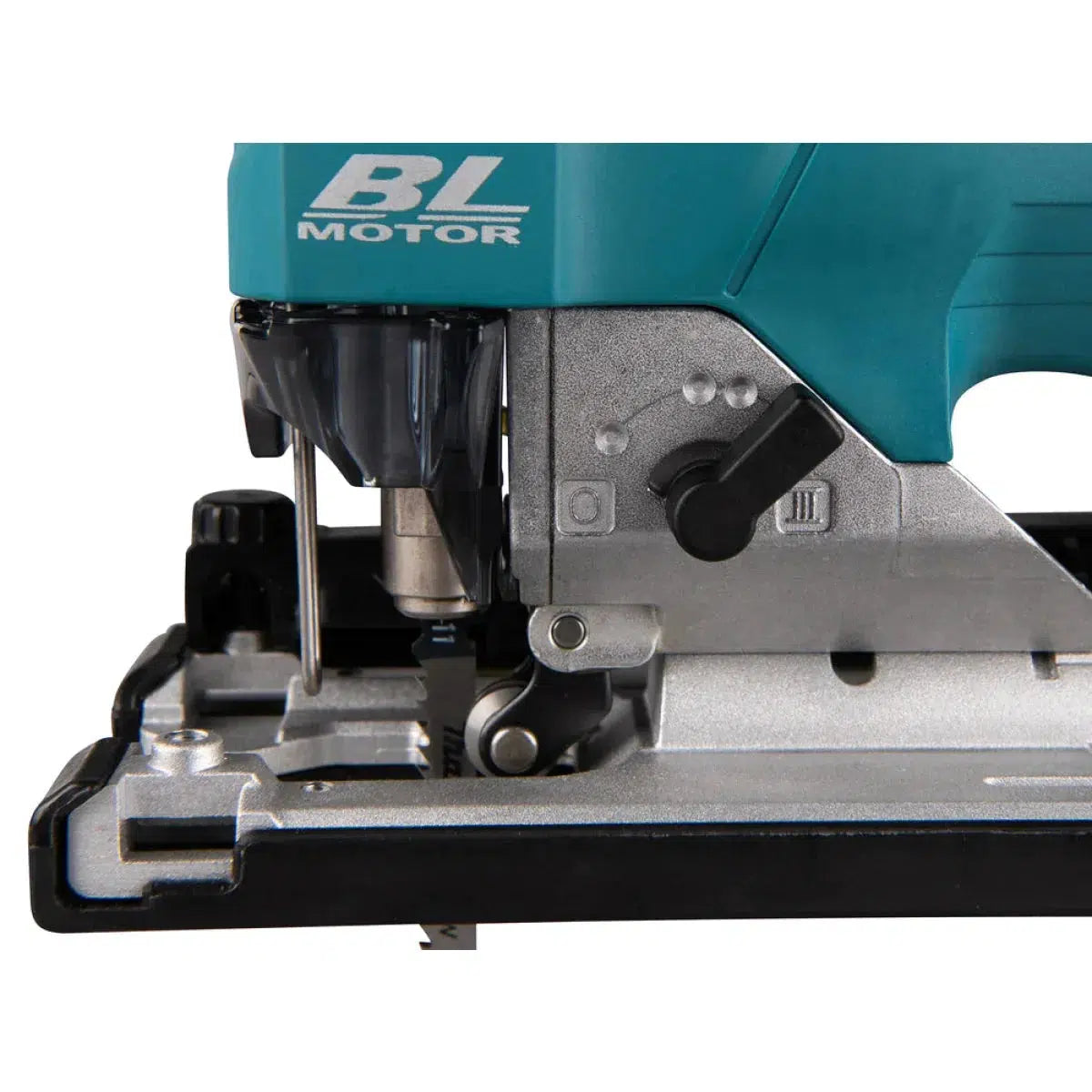 Makita-DJV182Z-Akku-Pendelhubstichsäge-Masori.de